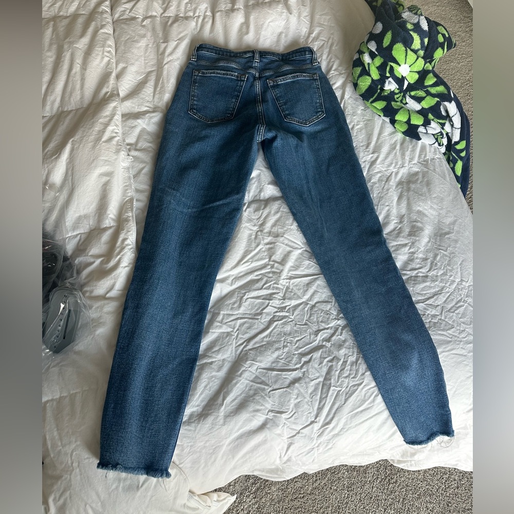 Abercrombie jeans - 4 Long - vintage mom high rise with buttons